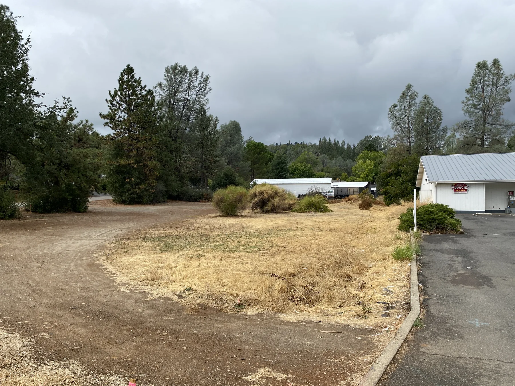 Commercial lot photograph 12