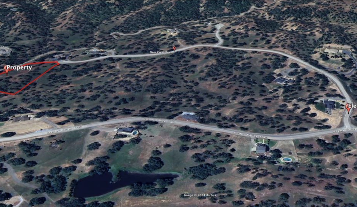 3.62-acre property photograph 14